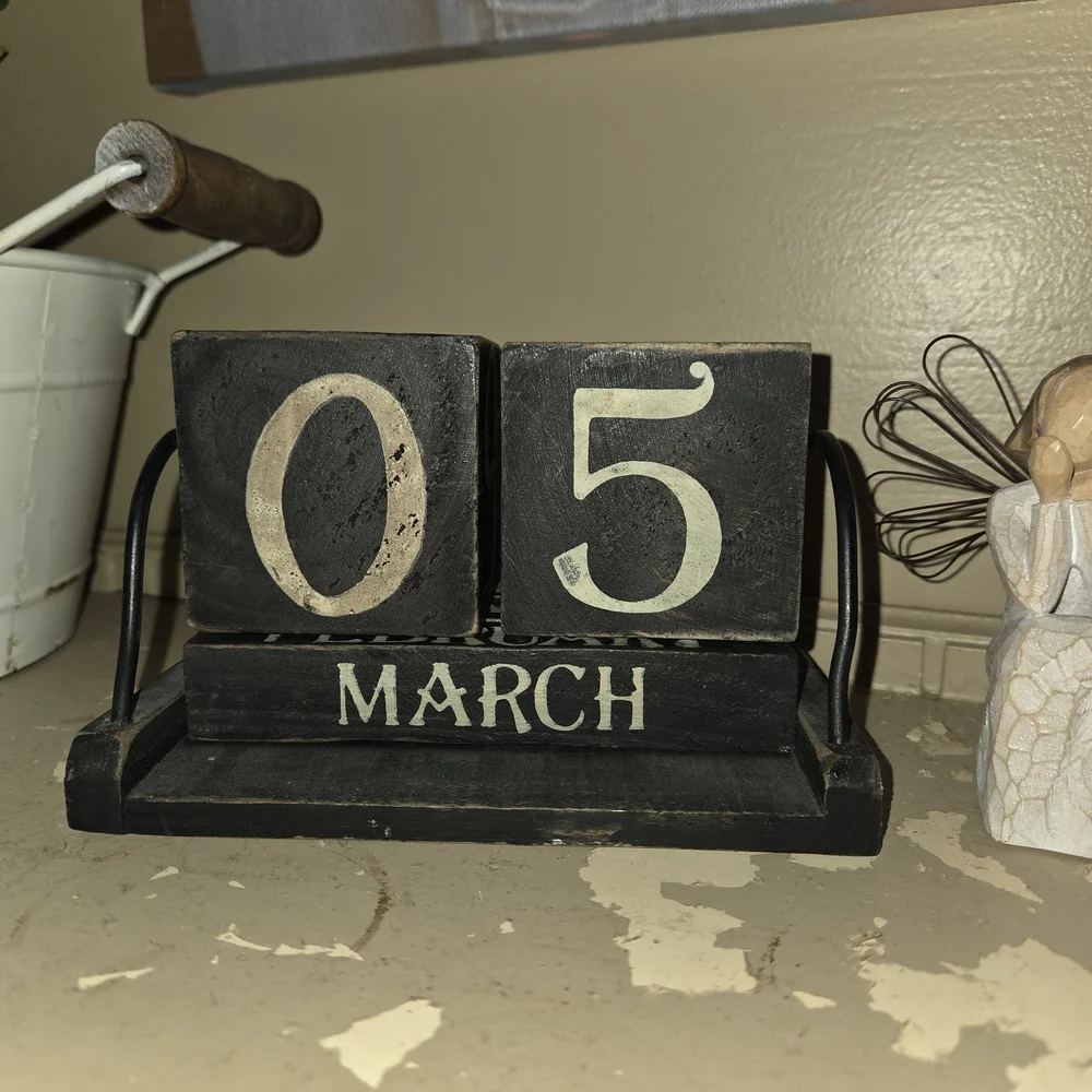 Black Wooden Perpetual Calendar